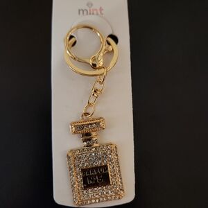 Mint Gold and Silver Parfum Key Holder